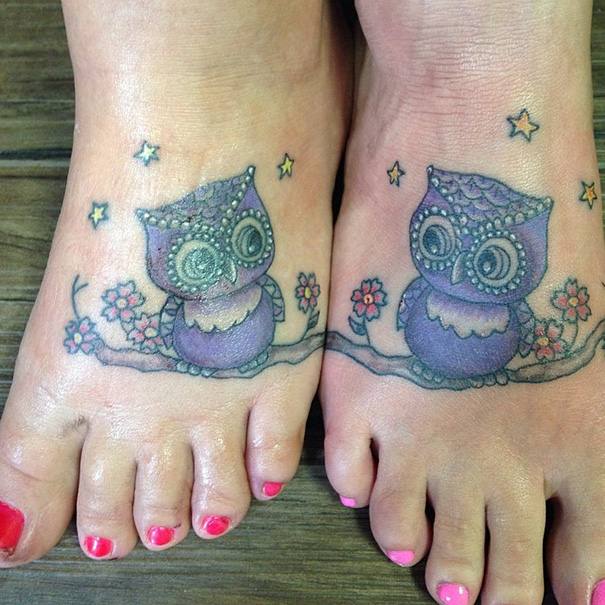 Tatuagens de mãe e filha