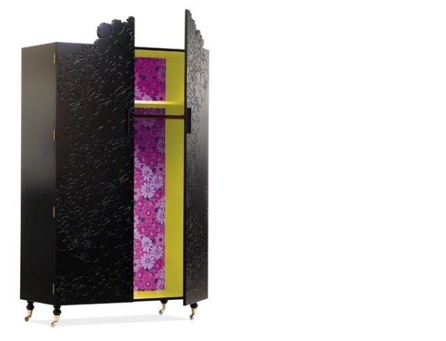 garderoba model floral negru VARIETATE design de noi