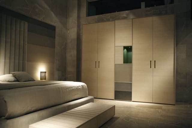 dulap modern oglinzi din lemn sertare mobil fresnp