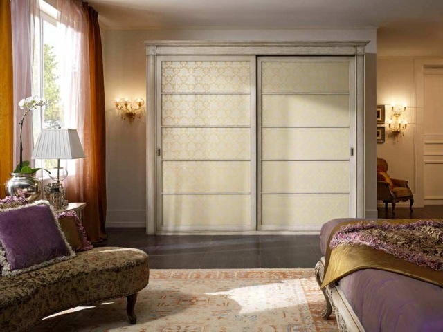 dulap clasic usi glisante lemn motive baroce pregno venezia