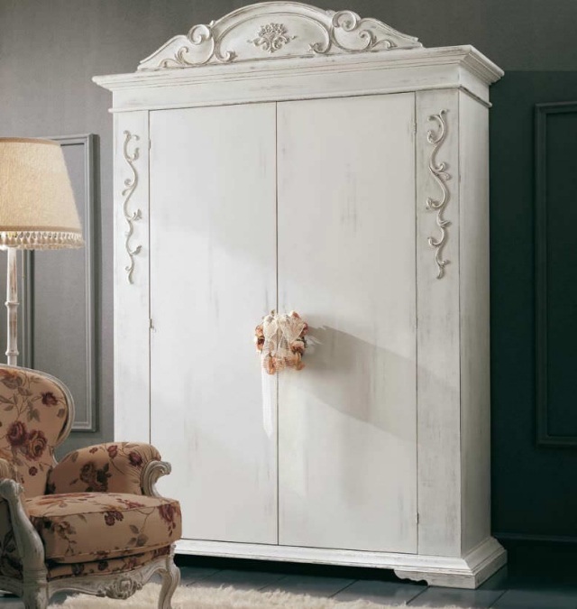 garderoba stil lemn alb decoratiuni florale BLASONE GIUSTI PORTOS