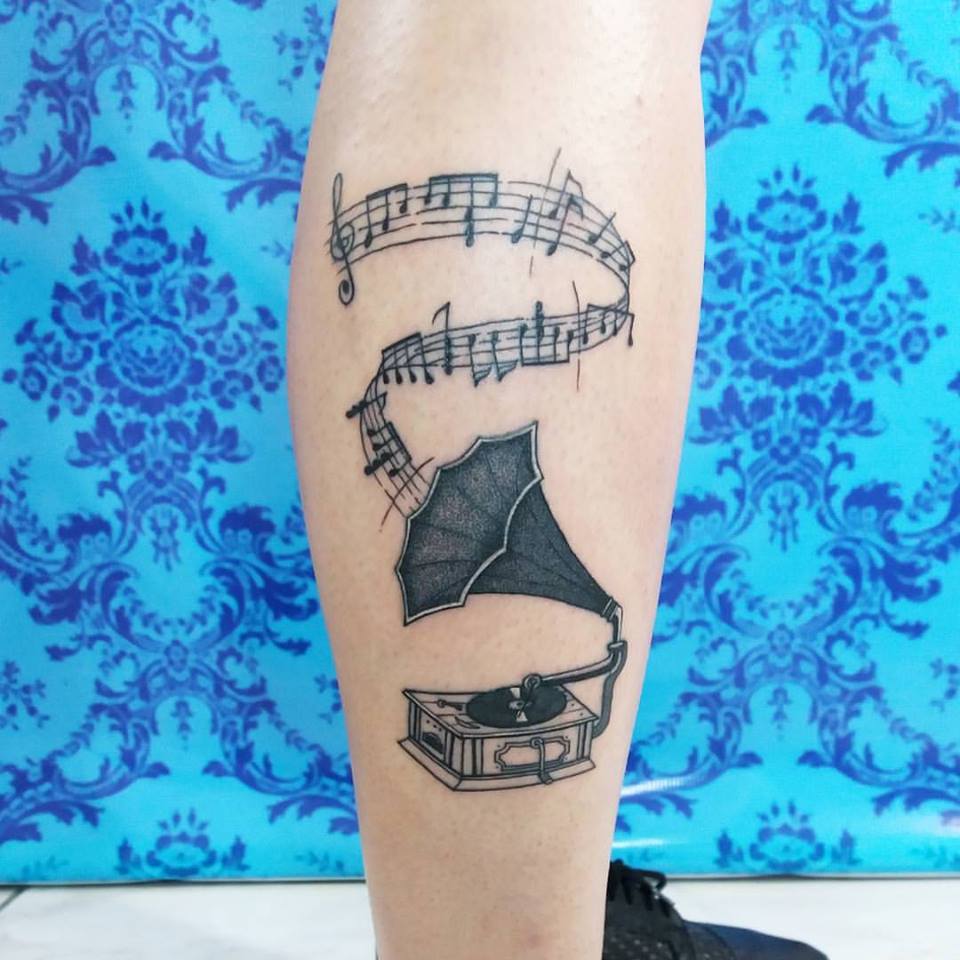 Tatoo glasbene note