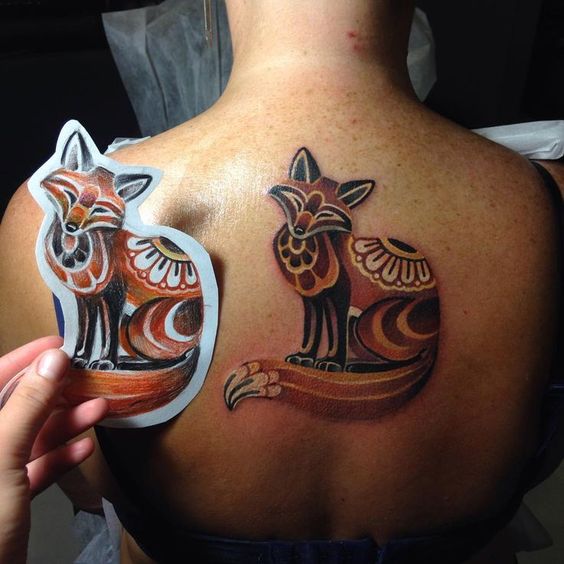 Disegno del tatuaggio della volpe