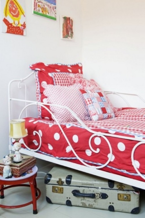 idei camera copii pentru dormitor fete rosu