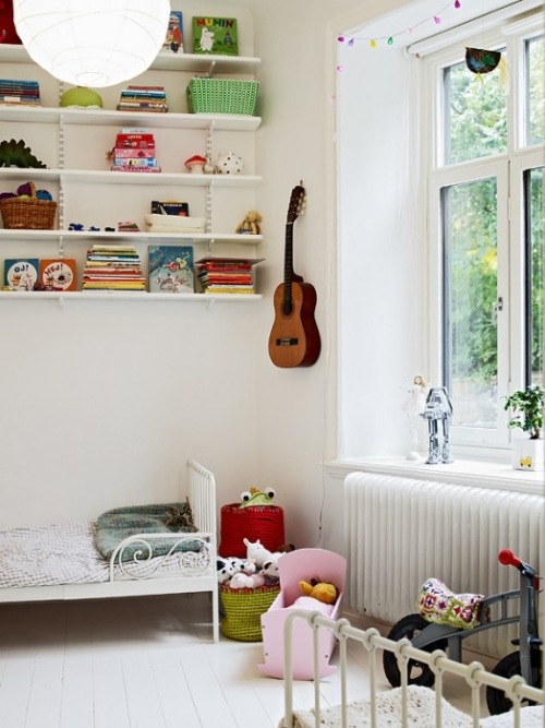 idei de camere pentru sistem de rafturi pentru dormitorul fetelor