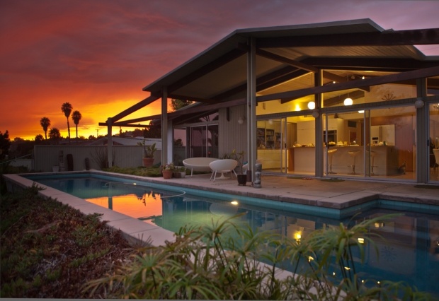 vila-exotica-piscina-exterioara-piscina-soare-terasa-design