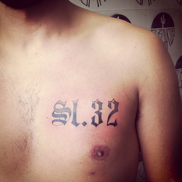 Svetopisemski verz tetovaža