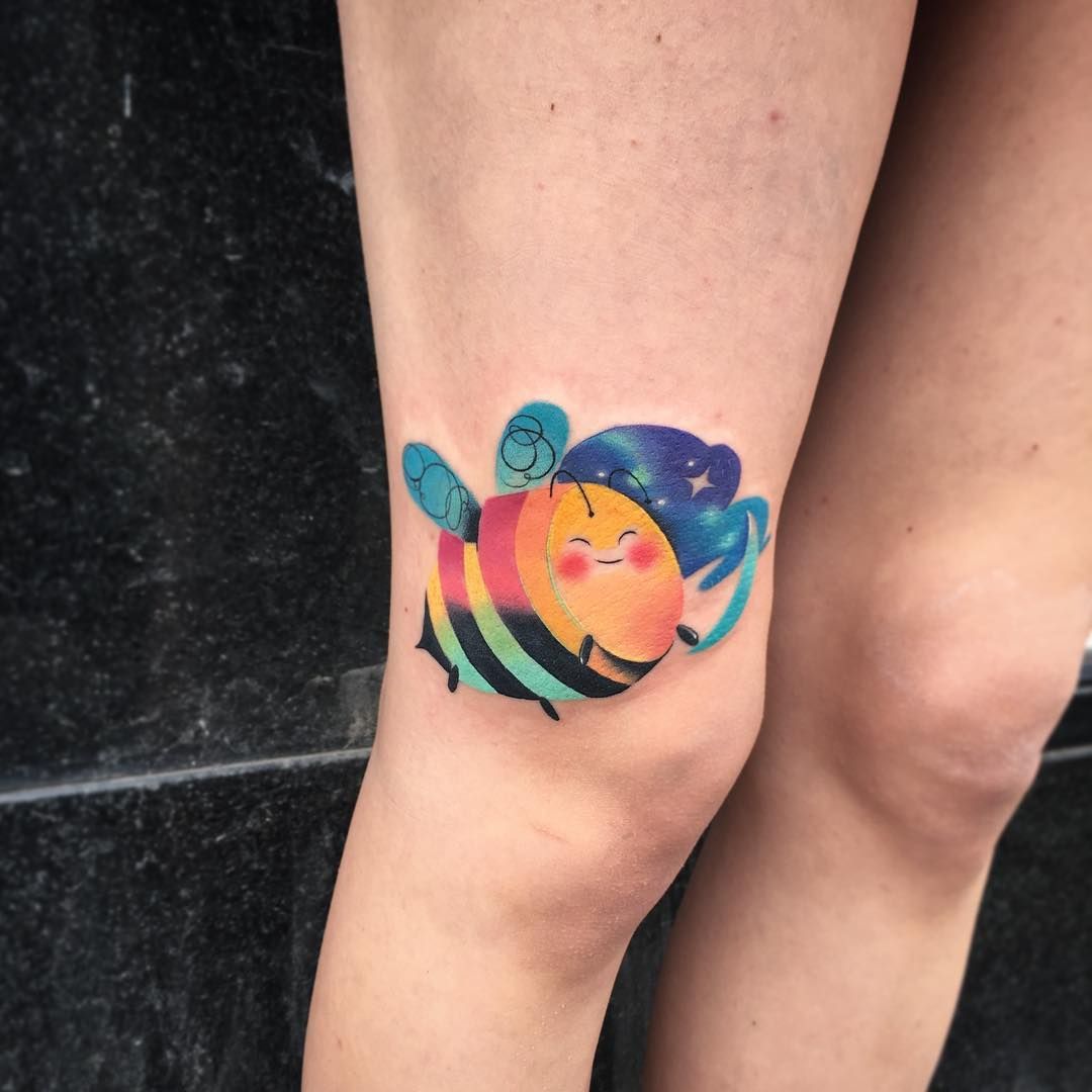 Tetovaže medene čebele