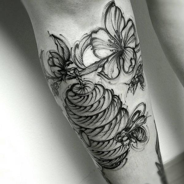 Tetovaže medene čebele