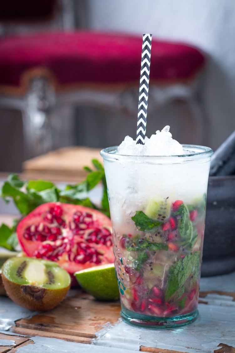 Rețetă de mojito cu rodie kiwi cu gheață non-alcoolic-mojito-reteta-kiwi-rodie-mix