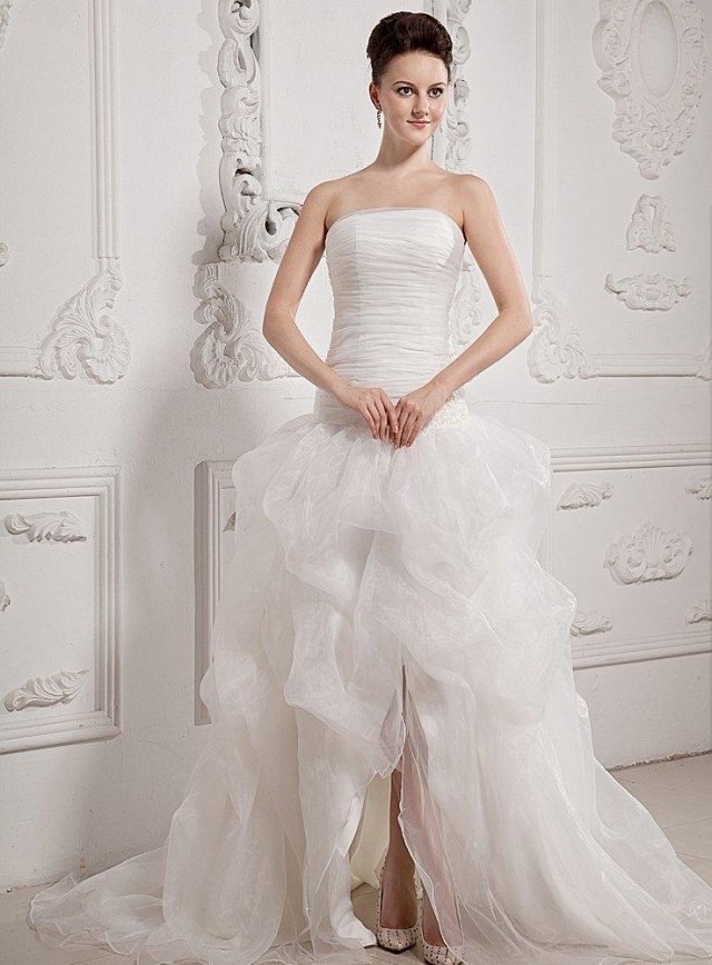 Draperii bogate, fustă din tul, bustier plat Rochie-asimetrică-fără-rochie-tul-mireasă