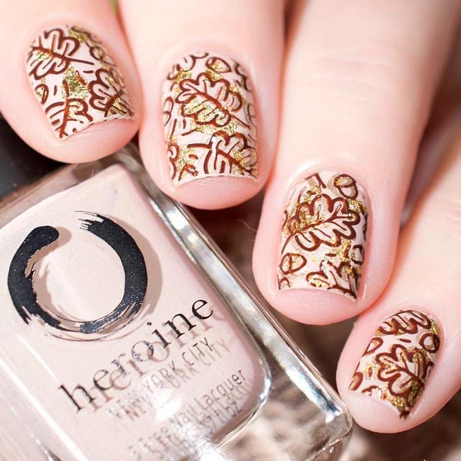 Arte delle unghie autunnali