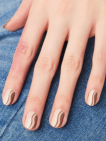 Arte delle unghie autunnali