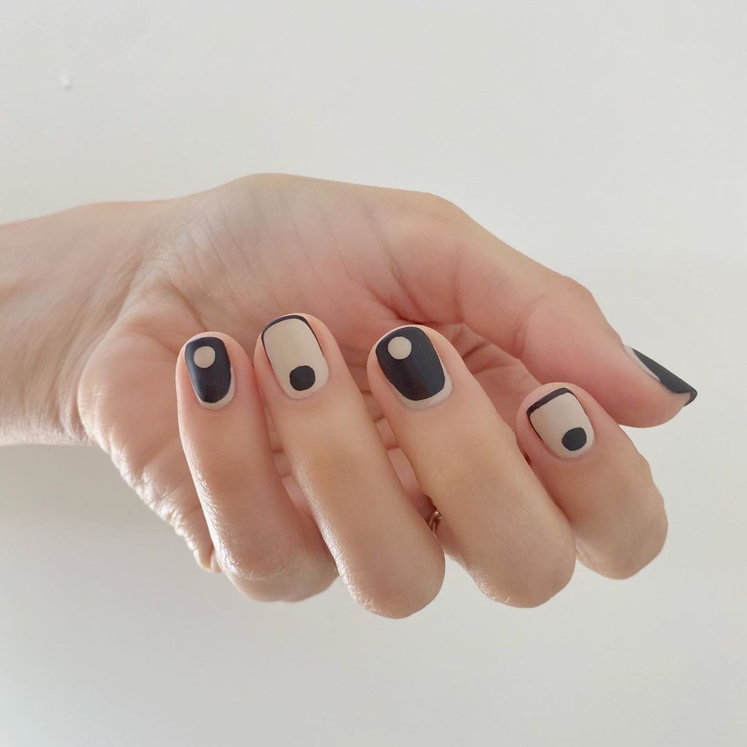 Arte delle unghie autunnali