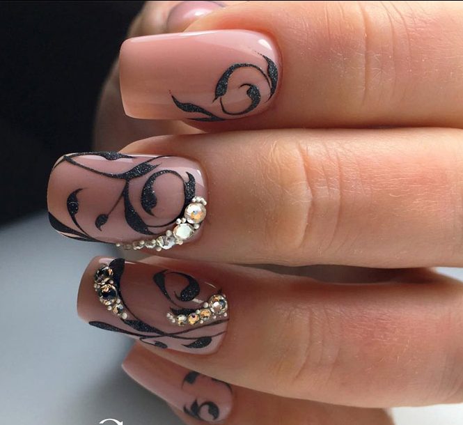 Arte delle unghie autunnali