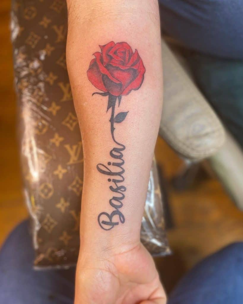 バラのバンドタトゥーインク