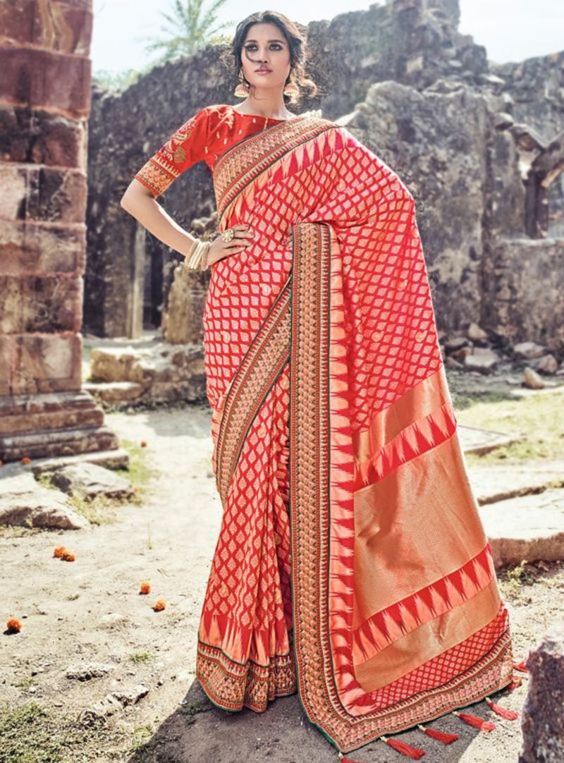 sabyasachi benarasi saree