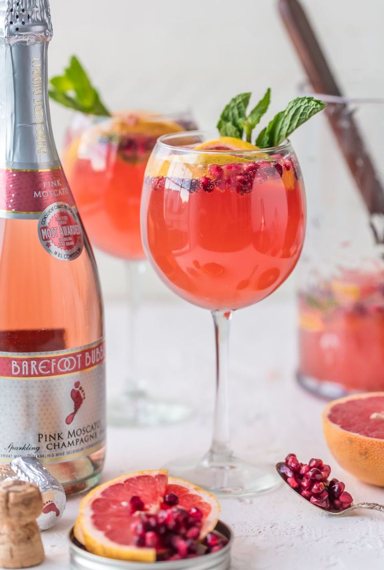 rețete de cocktail grapefruit de primăvară Bellini spritzer