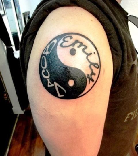 陰陽のタトゥー