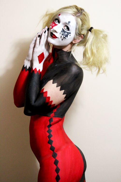 žaidimo kortos kūno dažai