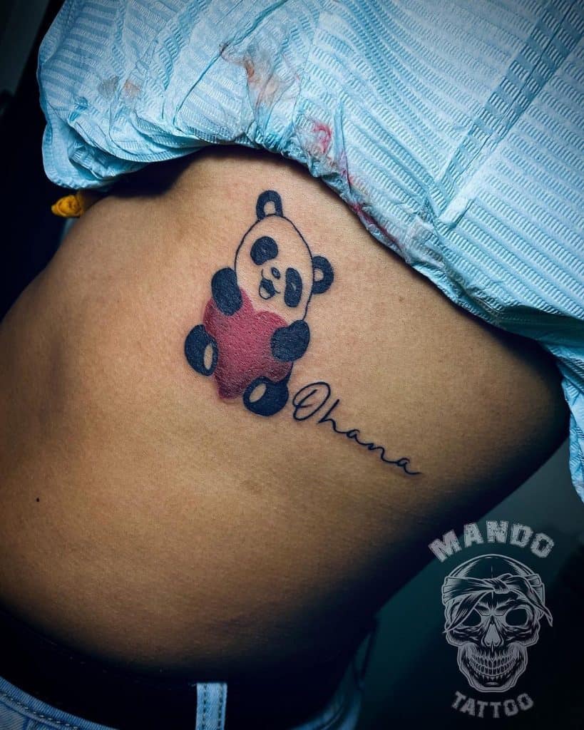 Idéias para tatuagem de panda para seu estômago
