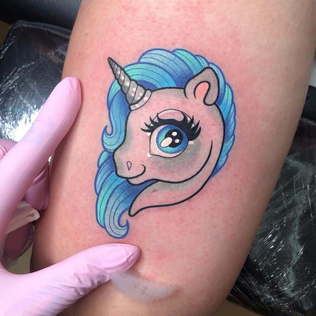 Bleu vif & Tatouage de licorne drôle