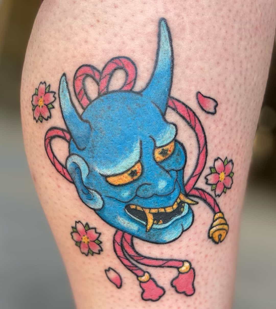 Petit Tatouage Masque Oni Bleu Simple