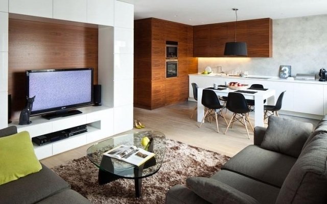 Sugestii de decor cameră de zi zonă de luat masa bucătărie unitate de perete lemn alb Sugestii de decor pentru living-zonă de luat masa-bucătărie rând-perete unitate-lemn-alb