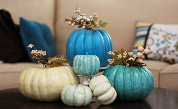 design alb decor albastru dovlecei masa idei de amenajare decoratiuni masa de dovleci albastri