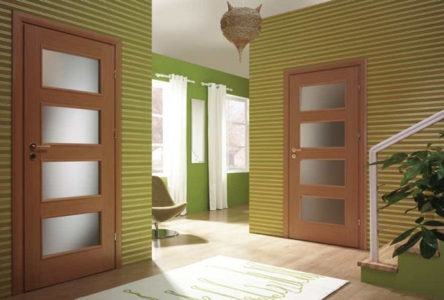 usi interioare din lemn decupaje din sticla geam orizontal mat lemn-interior-usi-sticla-decupaje-sticla mat-orizontala