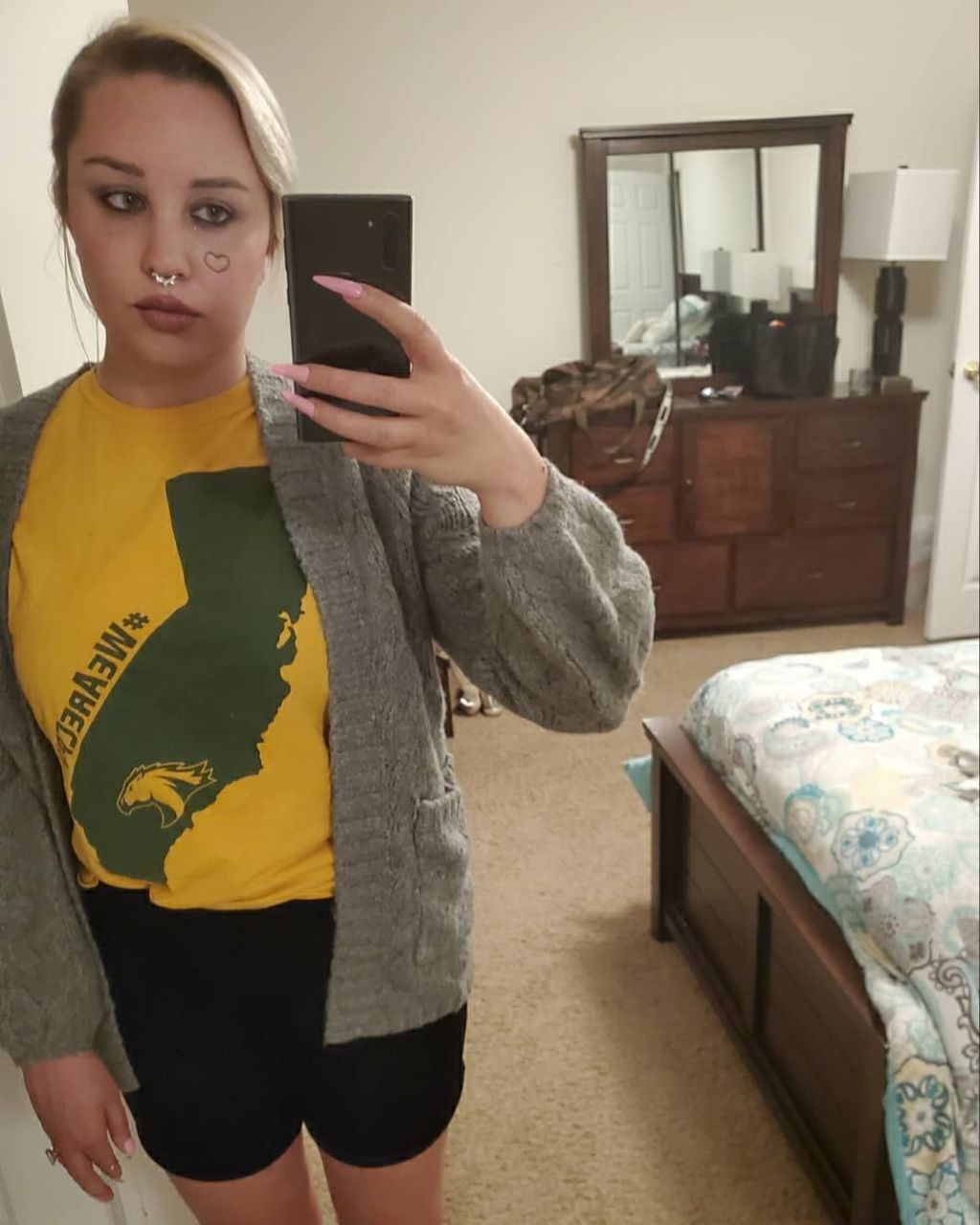 tatuiruotė po akimis