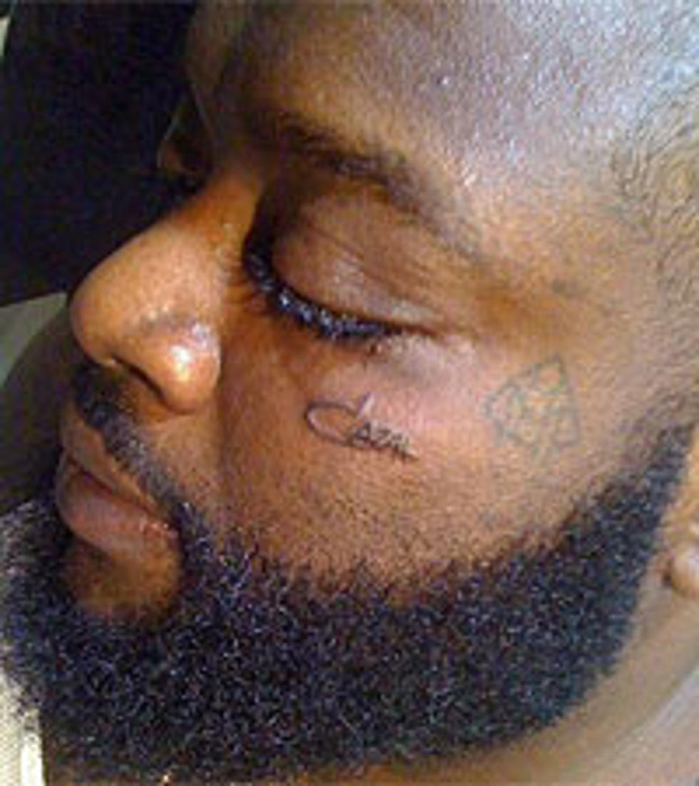 tatuiruotė po akimis