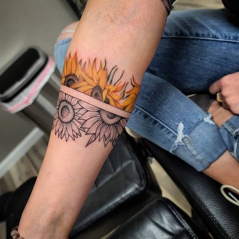 Žuti i crni suncokret