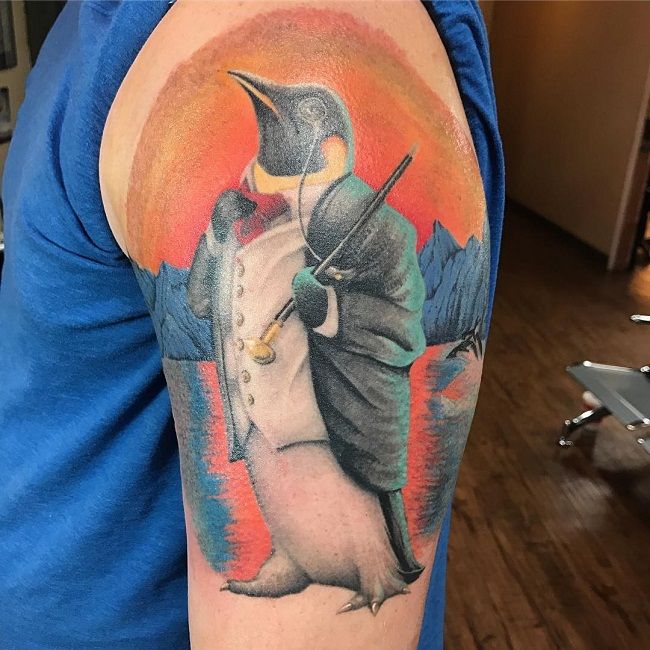 おしゃれなペンギンのタトゥー