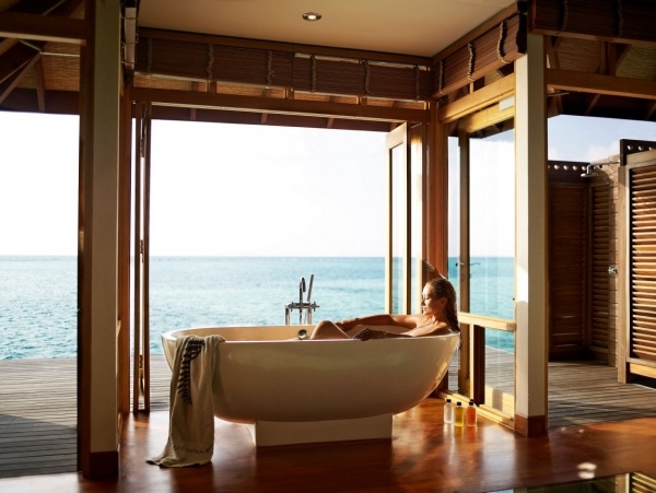 Cada LUX din Maldive are vedere pitorească LUX maldive n bathtub views maldives