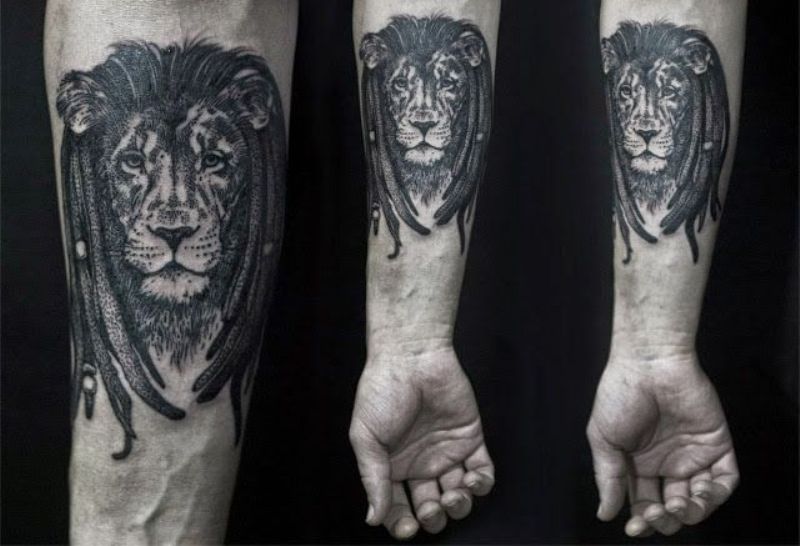 シオンライオンタトゥー