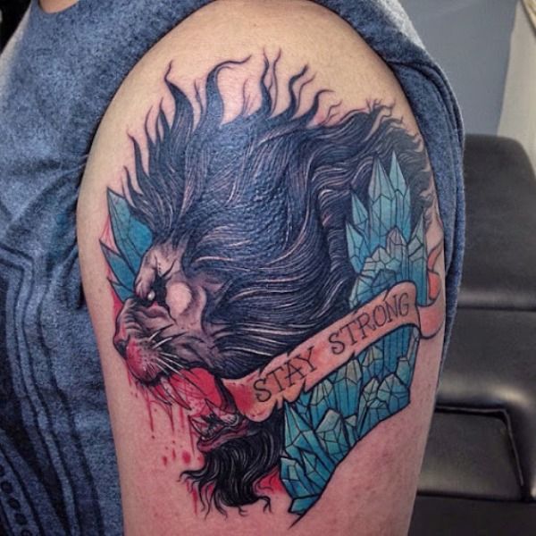 引用符でライオンのタトゥー