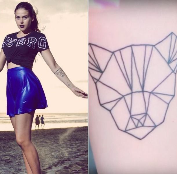 サラフォースバーグライオンタトゥー