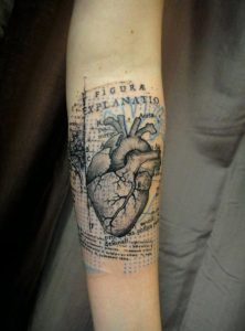 tatuaggio infermiera