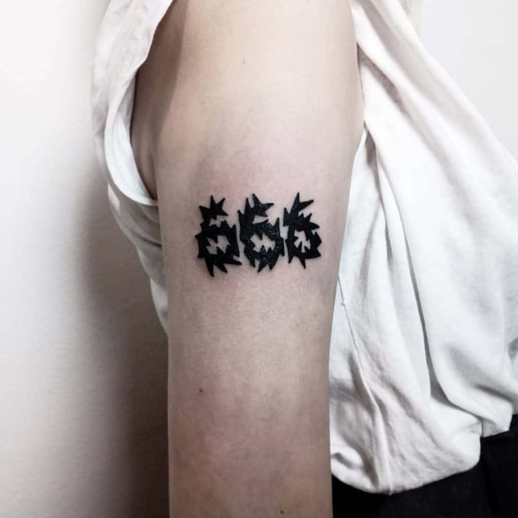 666 Nesėkmės tatuiruotė 1