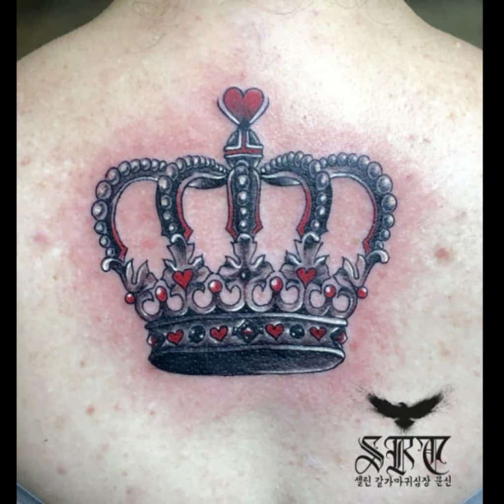 „Crown Jewel“ tatuiruotės dizainas