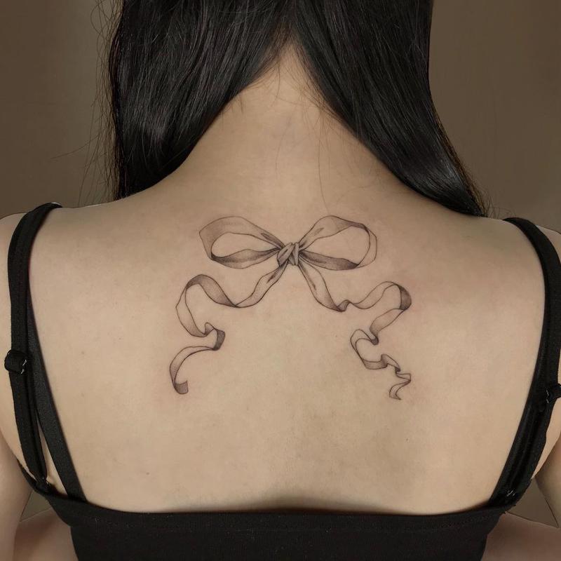 Tetovaža s trakom za dekleta 1