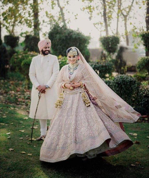 sabyasachi lehnga