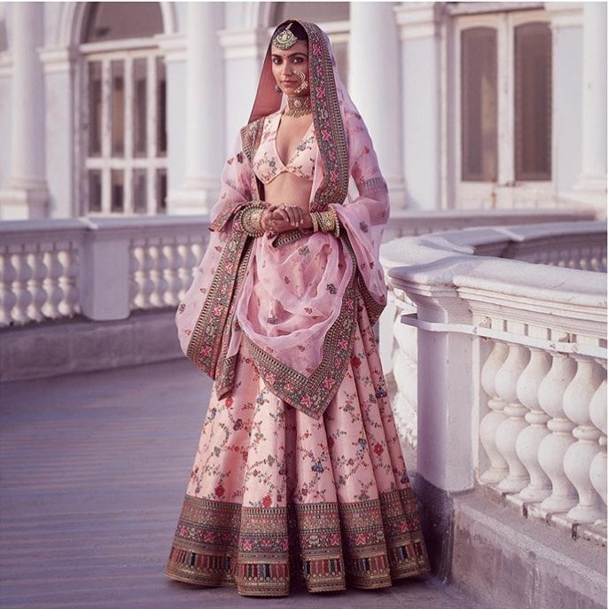 sabyasachi lehnga