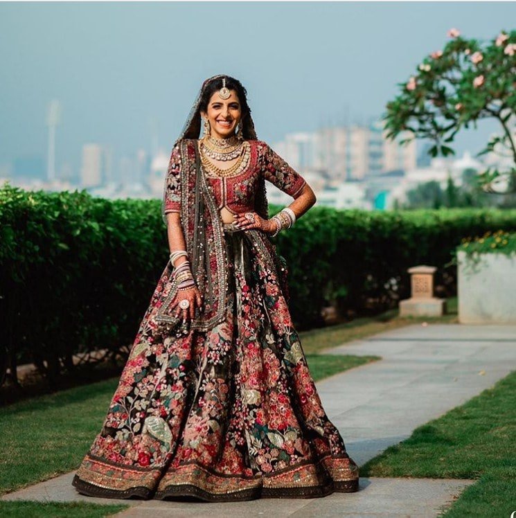 sabyasachi lehnga