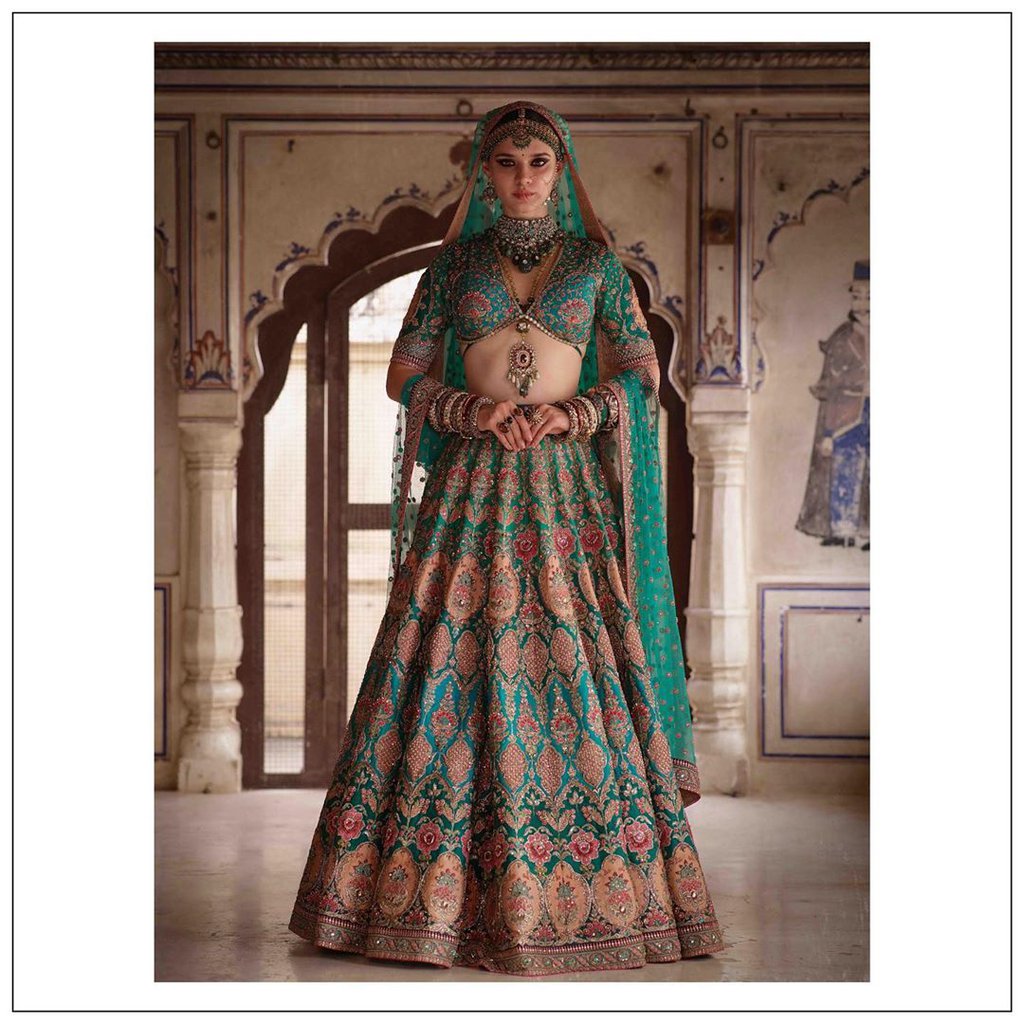 sabyasachi lehnga