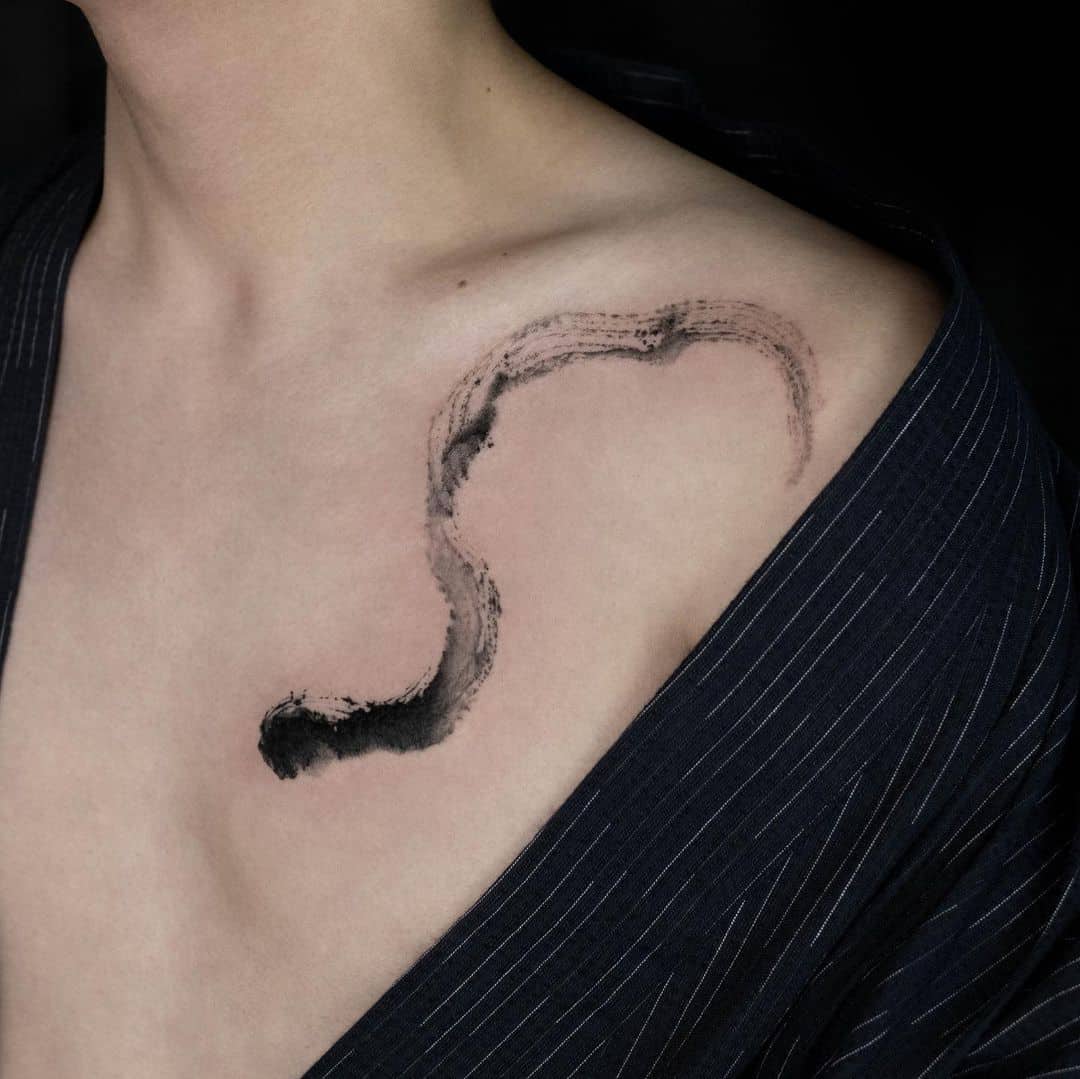 Akvarelės abstrakti tatuiruotė