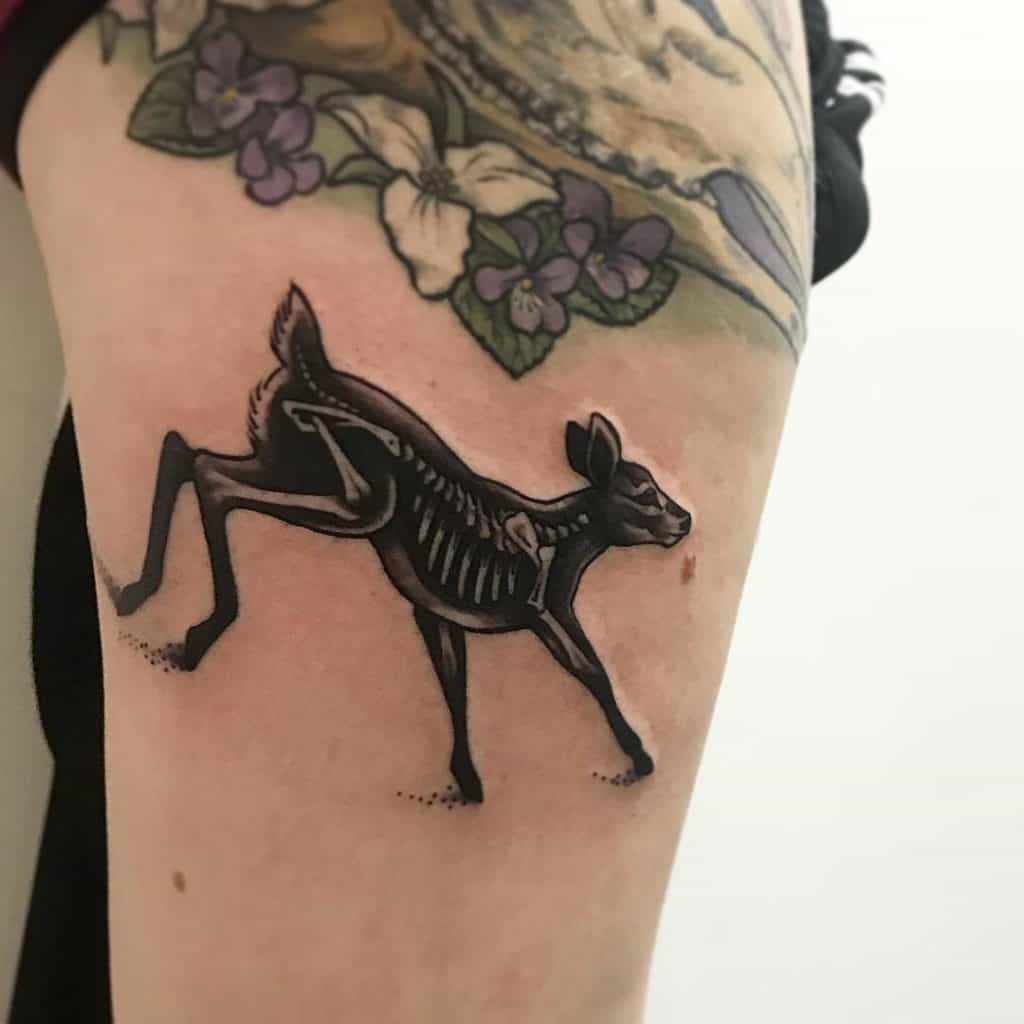Skeleto rankos tatuiruotė, išsaugota tatuiruotė, gyvūnas 3