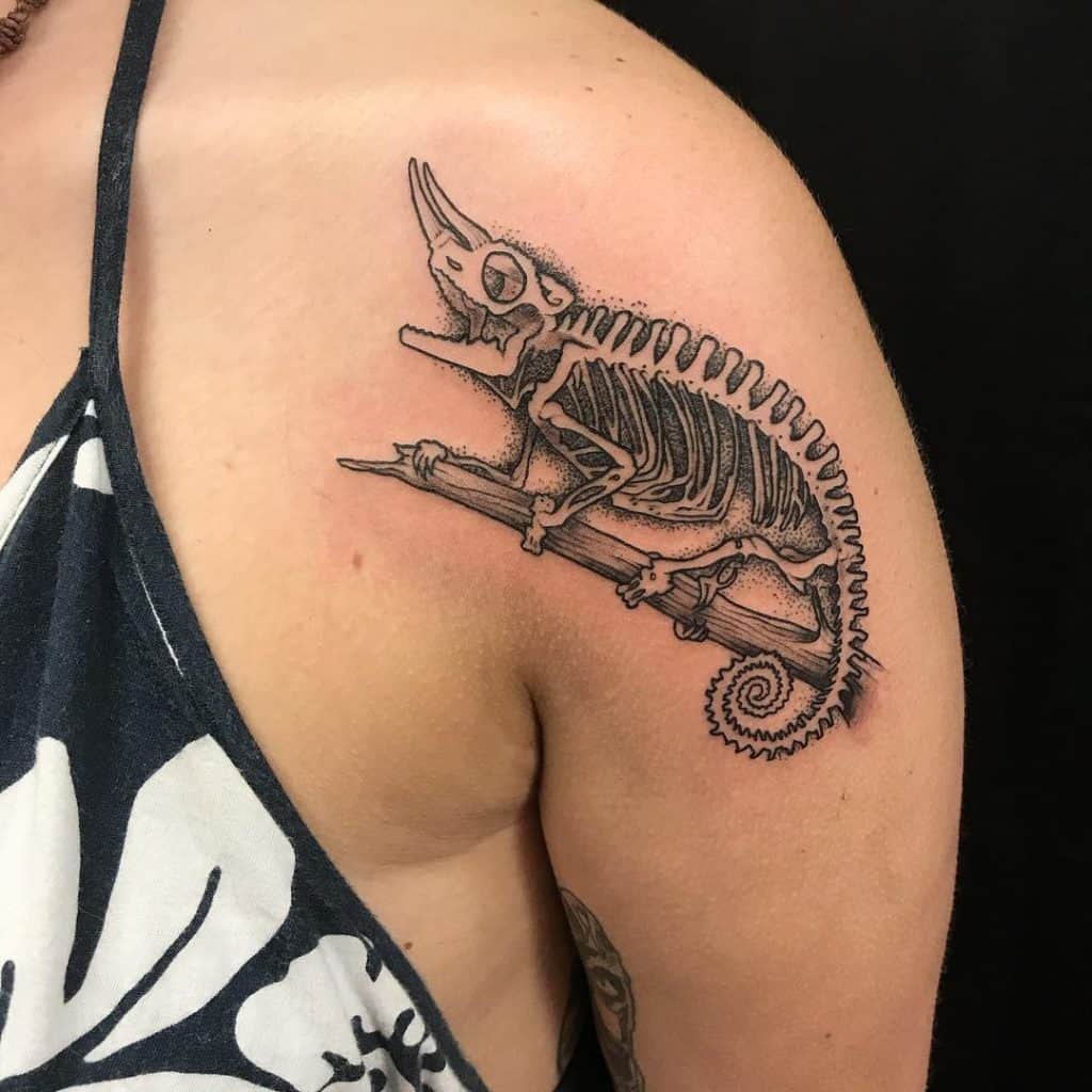 Skeleto rankos tatuiruotė, išsaugota tatuiruotė, gyvūnas 4
