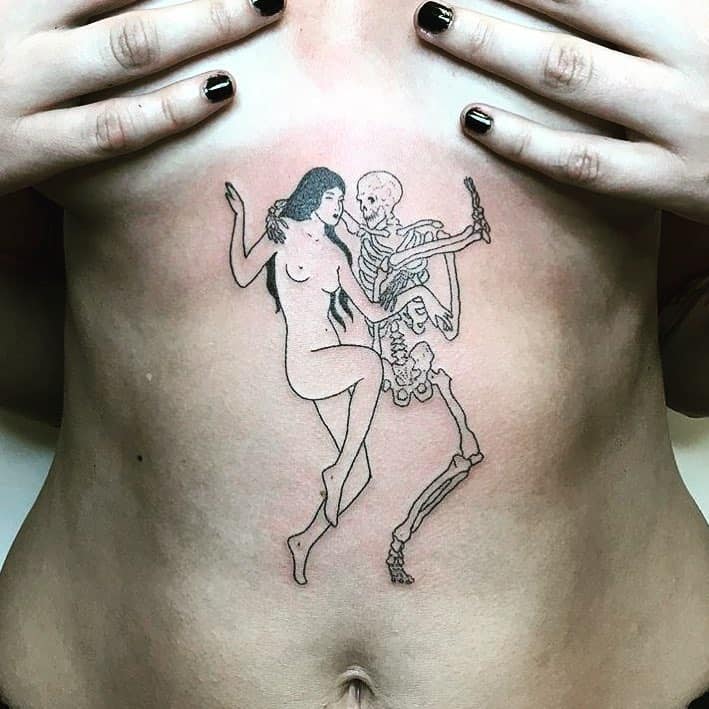 Skeleto rankų tatuiruotė, išsaugota tatuiruotė, viliojanti